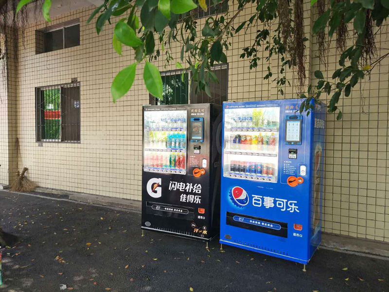 校園無人售貨機(jī)